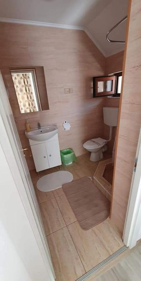Appartamento Casa Mimi Băile Herculane Esterno foto