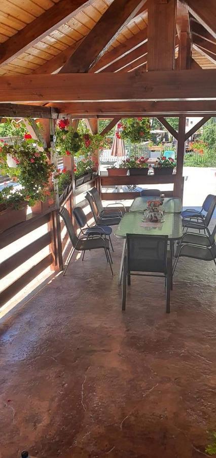 Appartamento Casa Mimi Băile Herculane Esterno foto
